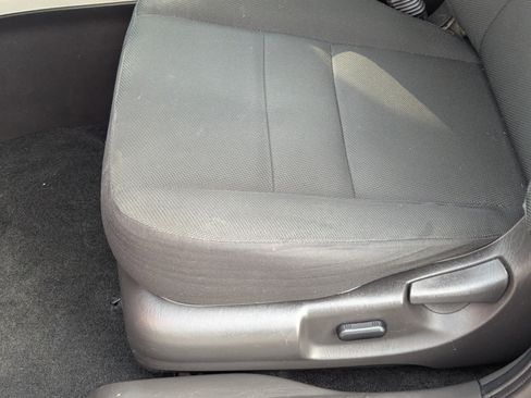 Used 2010 Ford Escape XLT image 20