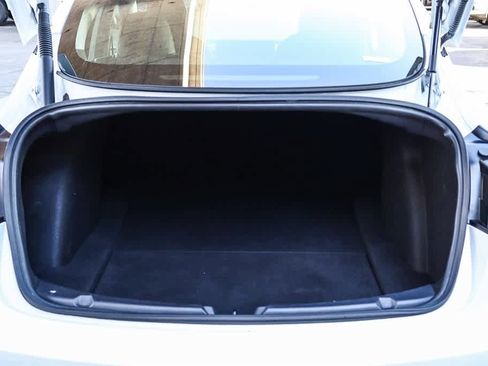 Used 2021 Tesla Model 3 Long Range image 24