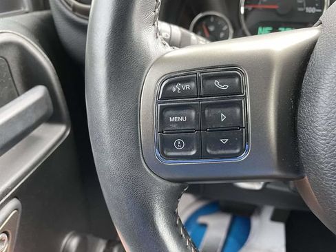 Used 2018 Jeep Wrangler Unlimited Sport AWD/4WD image 22