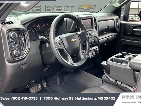 Used 2025 Chevrolet Silverado 2500 Custom w/ Custom Value Package image 13
