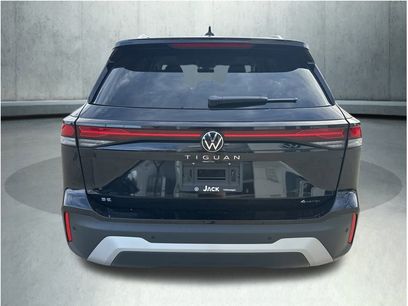 New 2026 Volkswagen Tiguan SE