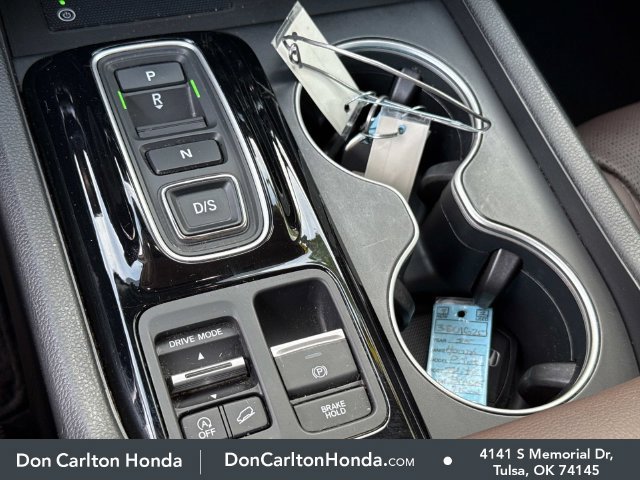 Used 2025 Honda Pilot Elite image 26