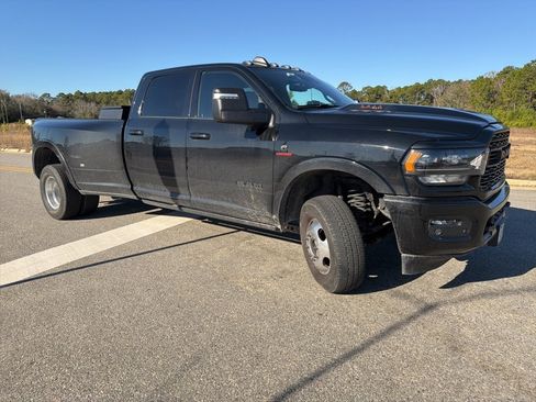 Used 2024 RAM 3500 Limited w/ Night Edition image 12