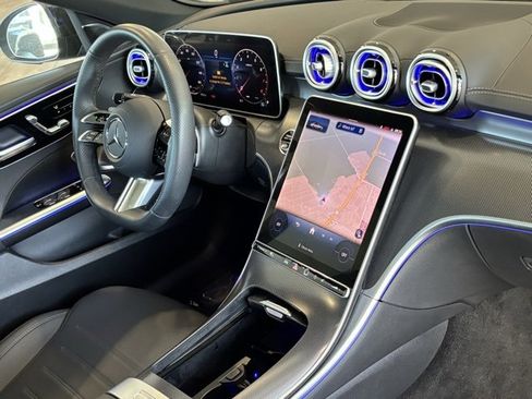 Used 2025 Mercedes-Benz C 300 Sedan image 31