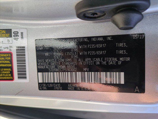 Certified 2023 Toyota Sienna XLE FWD image 24