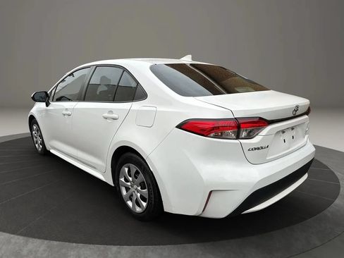 Used 2022 Toyota Corolla LE FWD image 7