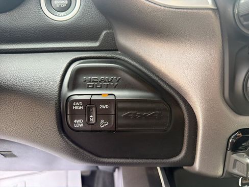 Used 2024 RAM 2500 Big Horn w/ Off Road Package AWD/4WD image 12