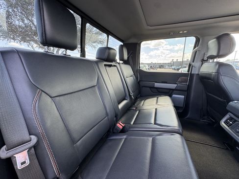 Used 2024 Ford F350 Lariat w/ Lariat Ultimate Package AWD/4WD image 32