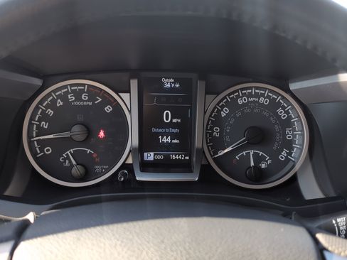 Certified 2023 Toyota Tacoma SR5 image 21