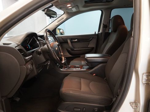 Used 2013 Chevrolet Traverse LT w/ All-Star Edition image 6