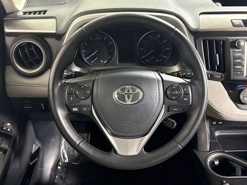 Used 2017 Toyota RAV4 XLE image 6