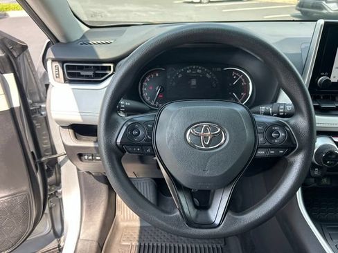 Used 2024 Toyota RAV4 XLE FWD image 21