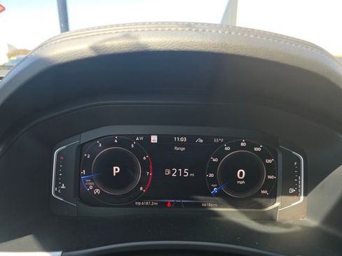 Used 2022 Volkswagen Atlas SEL R-Line AWD/4WD image 23