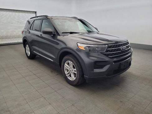 Used 2020 Ford Explorer XLT w/ Comfort Package image 13