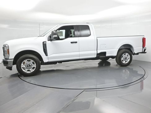 New 2026 Ford F350 XLT RWD image 26