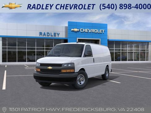 New 2025 Chevrolet Express 2500 image 8
