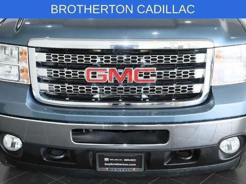Used 2013 GMC Sierra 2500 SLT w/ SLT Convenience Package AWD/4WD image 12