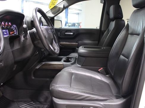 Used 2020 Chevrolet Silverado 1500 LT Trail Boss AWD/4WD image 20