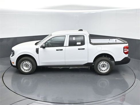 New 2026 Ford Maverick XL image 33