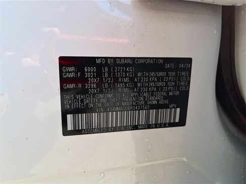 Used 2024 Subaru Ascent Limited w/ Technology Package image 34