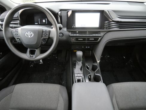 Certified 2025 Toyota Camry LE image 11