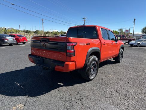 Used 2025 Nissan Frontier PRO-4X w/ Pro Convenience Package AWD/4WD image 6