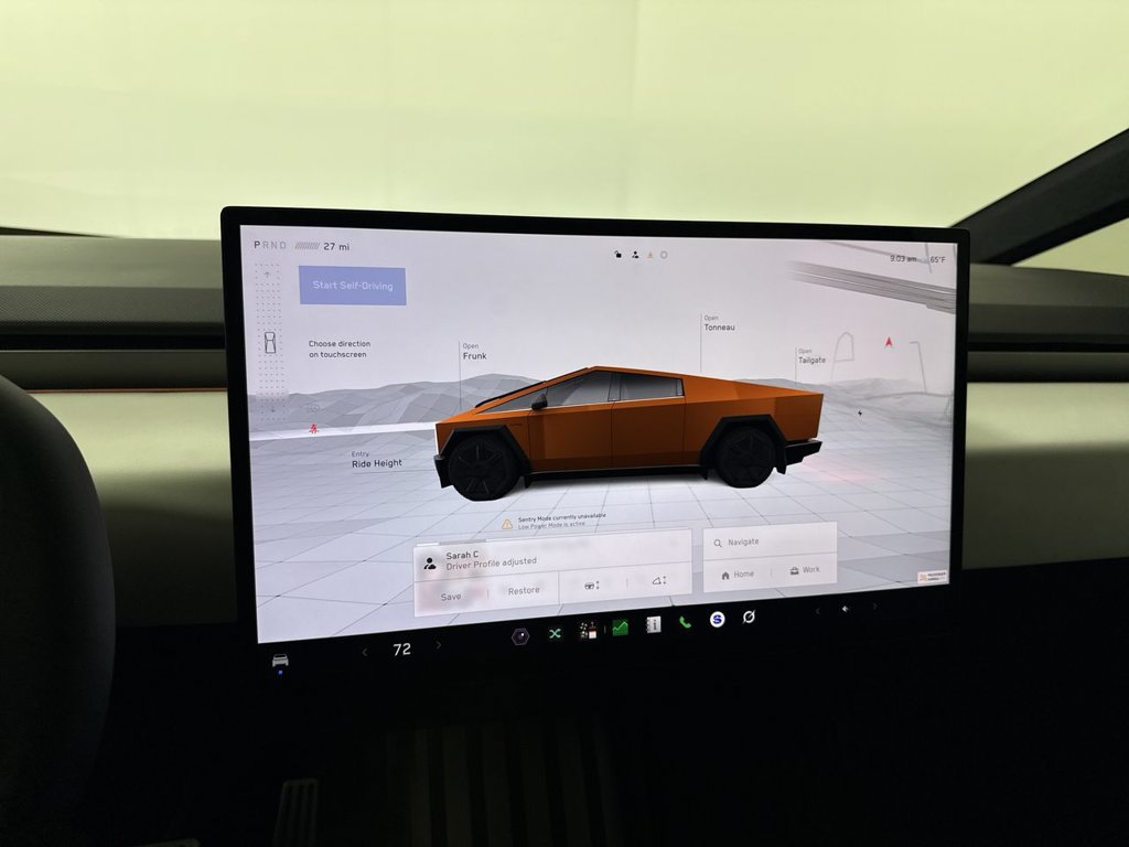 Used 2024 Tesla Cybertruck AWD Crew Cab image 37