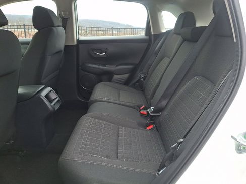 Used 2024 Honda HR-V LX image 10