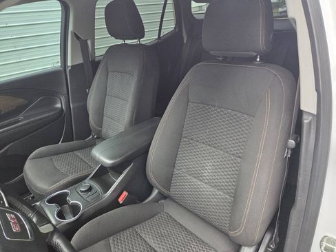 Used 2018 GMC Terrain SLE FWD image 10
