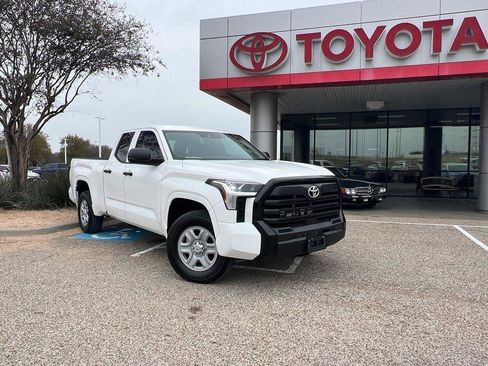 Used 2024 Toyota Tundra SR image 23