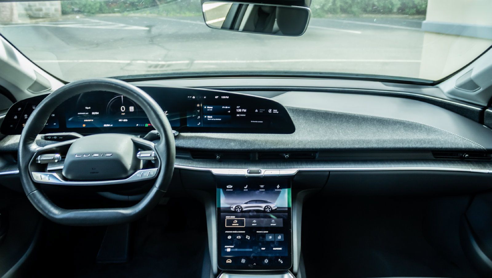 Used 2025 Lucid Air Pure RWD image 15