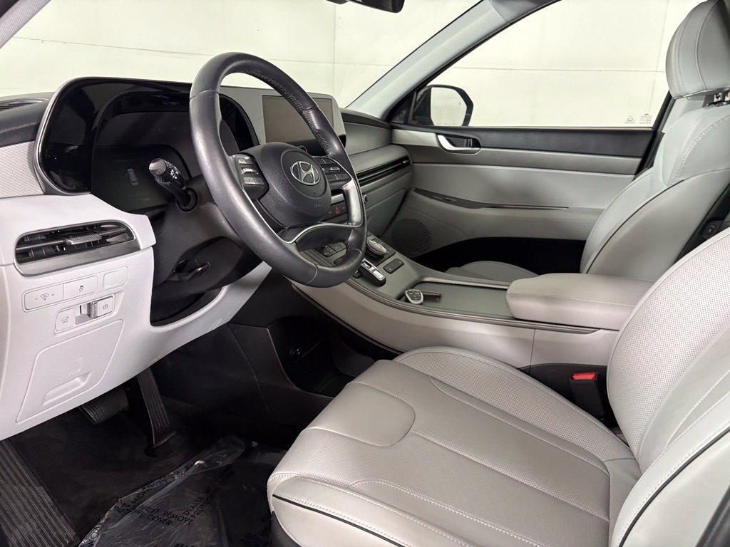 Used 2025 Hyundai Palisade SEL FWD image 23