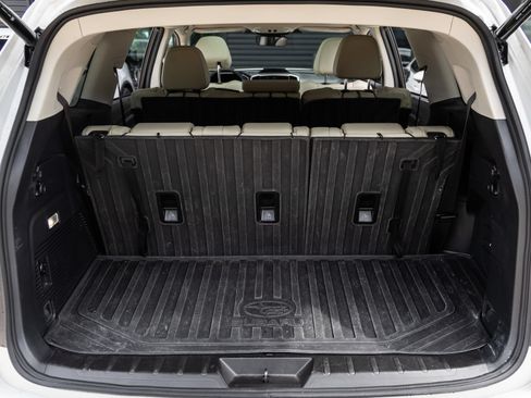 Used 2025 Subaru Ascent Limited AWD/4WD image 33