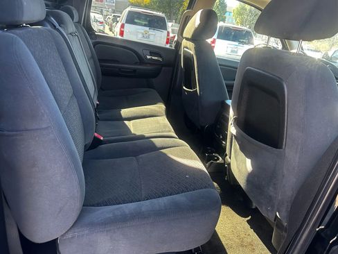 Used 2007 Chevrolet Avalanche LT image 16