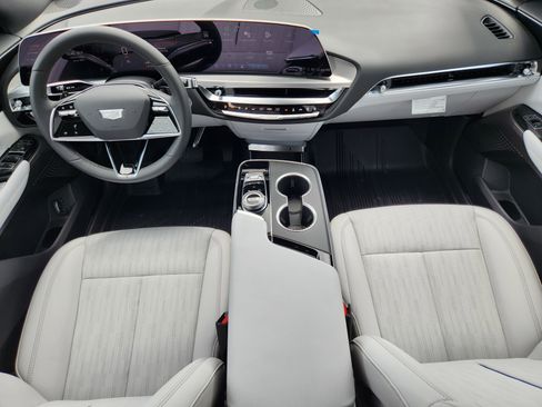 New 2025 Cadillac Lyriq Sport image 14