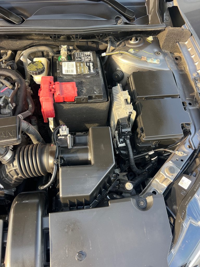 Used 2020 Nissan Sentra SR w/ Trunk Package FWD image 35