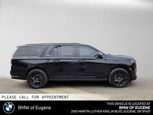 Used 2024 Cadillac Escalade ESV Sport w/ LPO, ONYX Package AWD/4WD image 2