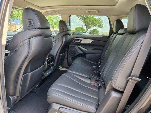 Certified 2024 Acura MDX SH-AWD image 15