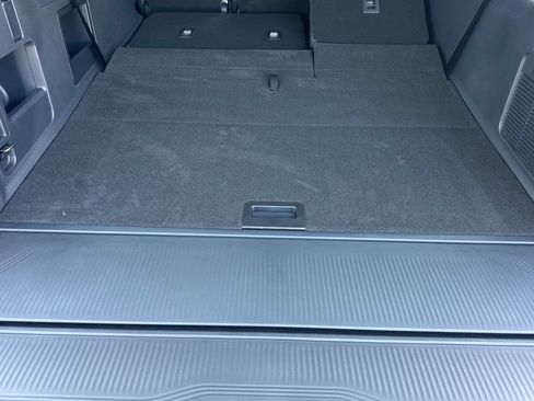 New 2026 Ford Expedition Max Active RWD image 15