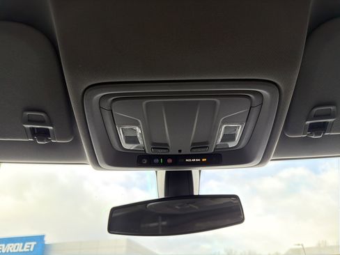 Used 2022 GMC Sierra 1500 Elevation image 18