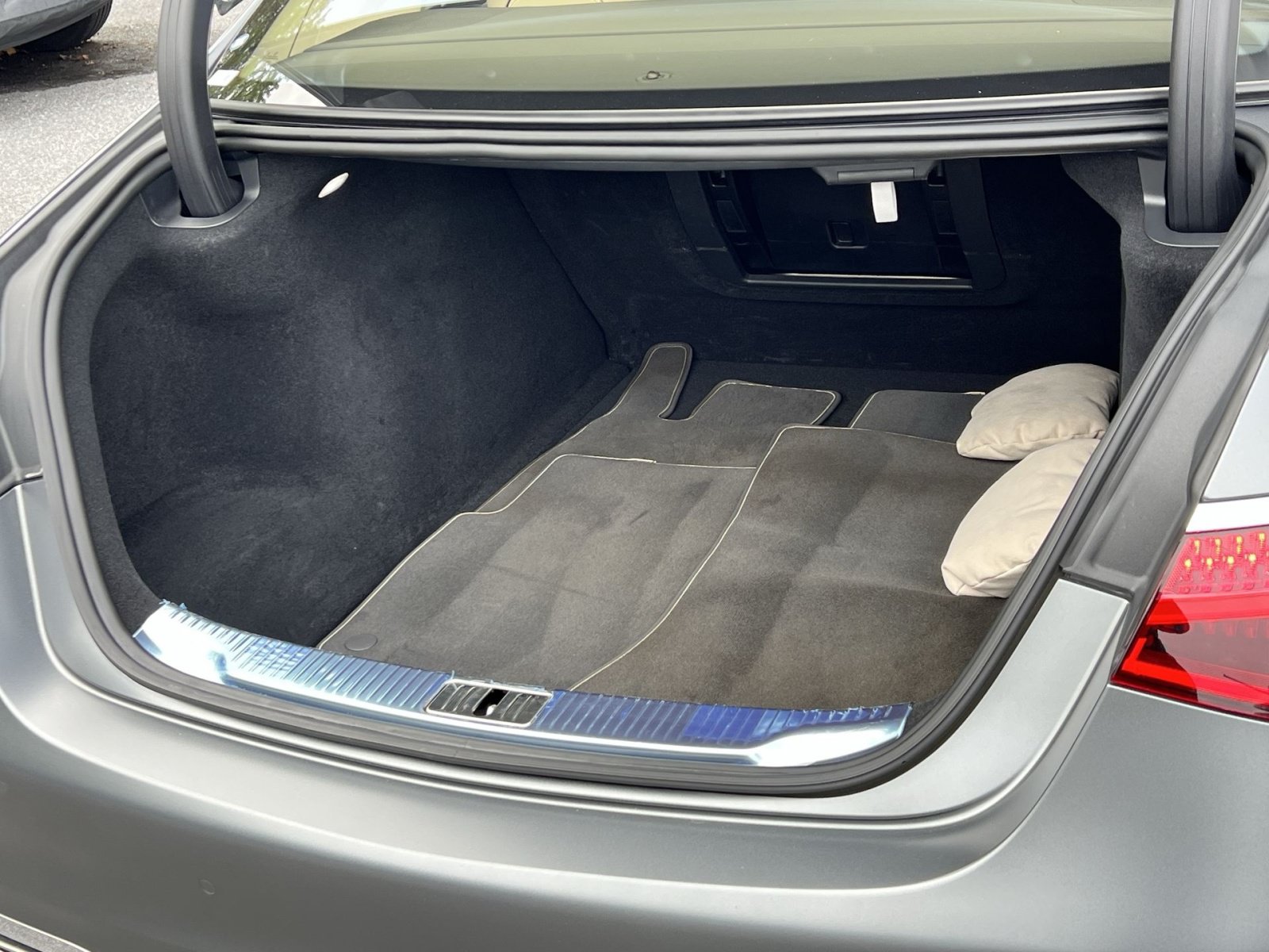 Certified 2022 Mercedes-Benz S 580 4MATIC Sedan image 31