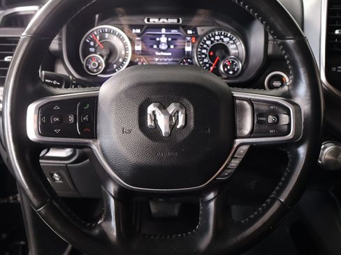 Used 2021 RAM 1500 Laramie w/ Sport Appearance Package AWD/4WD image 3
