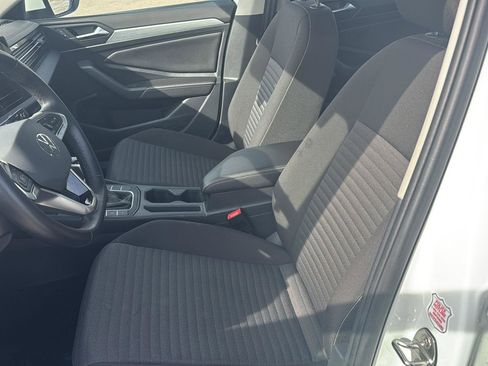 Used 2025 Volkswagen Jetta S image 12