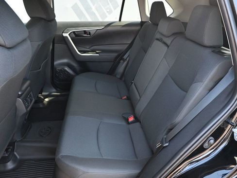 Used 2025 Toyota RAV4 LE AWD/4WD image 14
