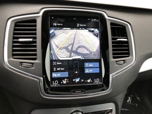 Used 2018 Volvo XC90 T5 Momentum w/ Convenience Package image 30