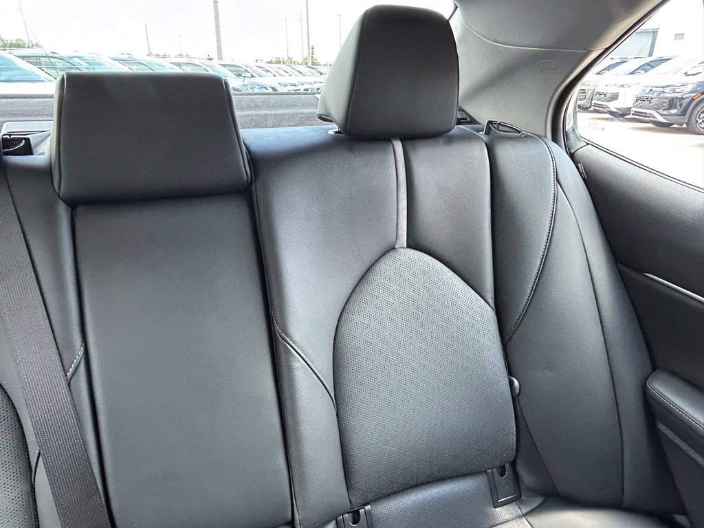 Used 2021 Toyota Camry XSE FWD image 15
