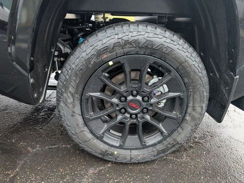 New 2026 Toyota Tundra Platinum w/ TRD Off-Road Package image 26