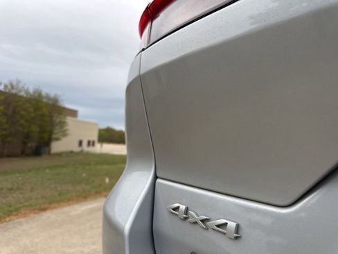 Used 2024 Jeep Grand Cherokee Limited image 16