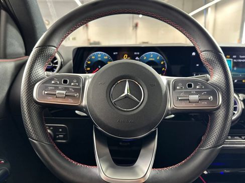 Used 2023 Mercedes-Benz GLA 250 4MATIC image 29