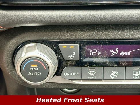 Used 2025 Nissan Versa SR w/ Trunk Package FWD image 9